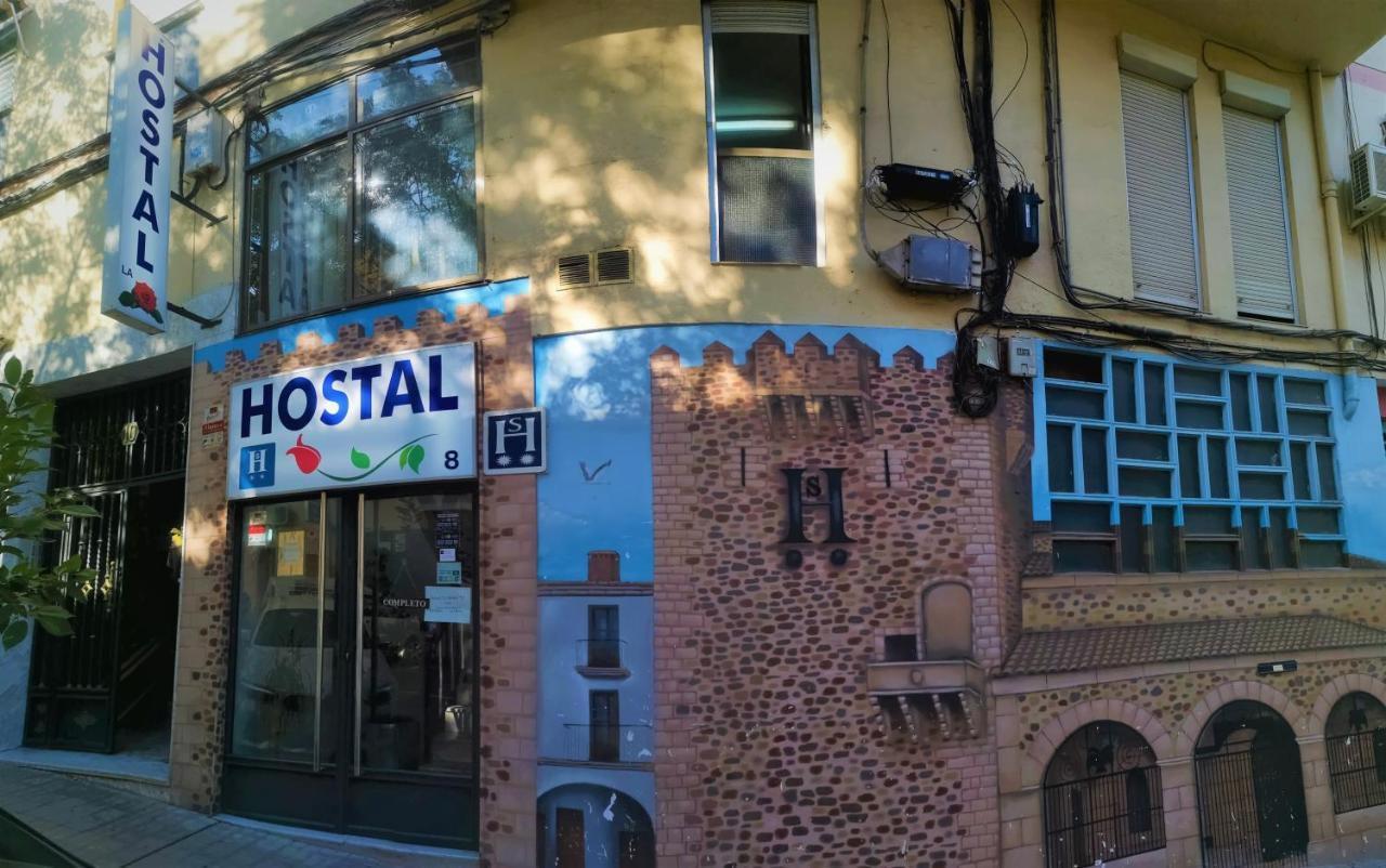 Hostal La Rosa Caces Eksteriør billede